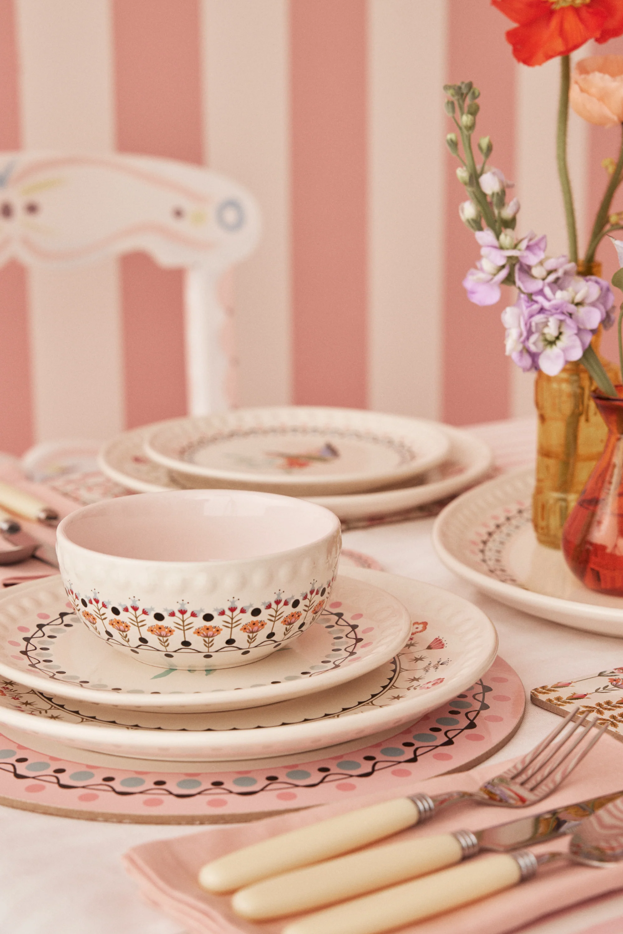 Cath Kidston Painted Table Round Placemats (Set Of 4) - Image 4