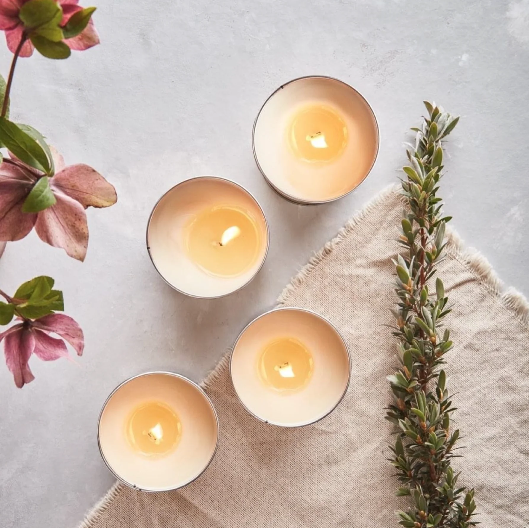 St Eval Sandalwood  Scented Tin Candle - Image 4